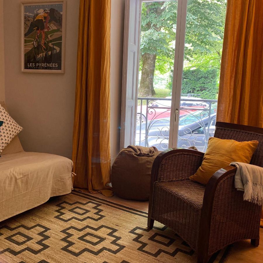 Fantastic Ground Floor Apartment Opposite Thermes Bagnères-de-Luchon エクステリア 写真